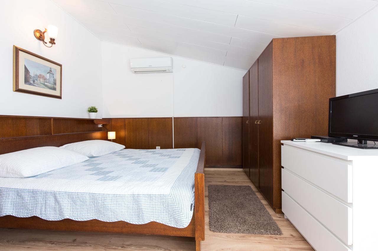 Apartments Pavic マリンスカ エクステリア 写真